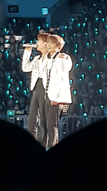 ㄱ 근데 진짜 헤테로였어봐 매일 논란이었을거라니까 (년북 | 인스티즈