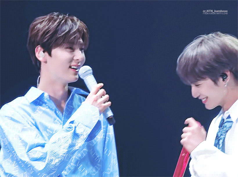 ㄱ 이 시간에 년북 보고싶은거 정상? | 인스티즈