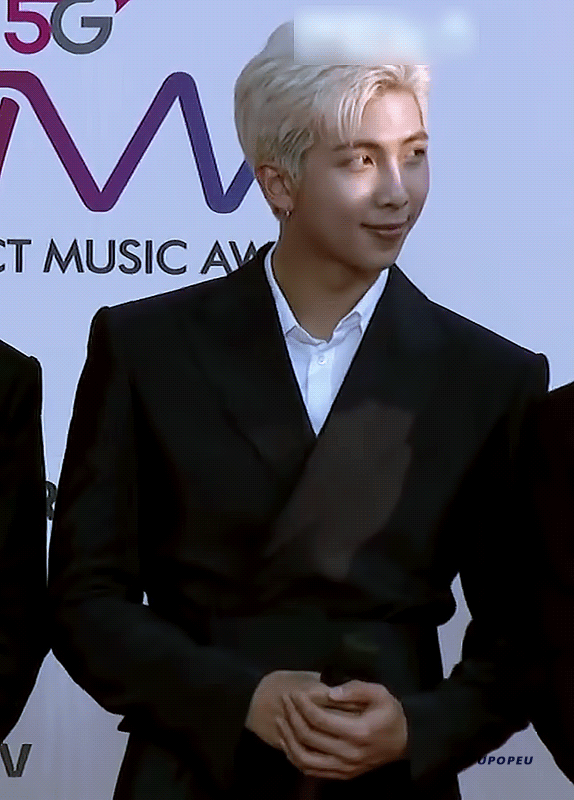 방탄 알엠 건국 어디쯤이죠? | 인스티즈