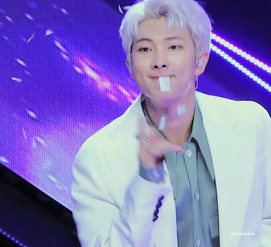 🗣🗣🗣🗣 방탄 팬만 들어와 선물 줄게 ㅇㅇ | 인스티즈