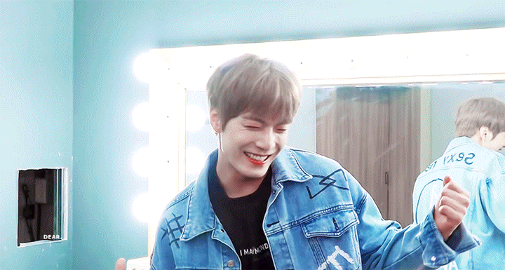 와...... 이때 뉴이스트 멤들 진심 행복해보여 연기로 나오는 행복이 아니라 찐행복 | 인스티즈