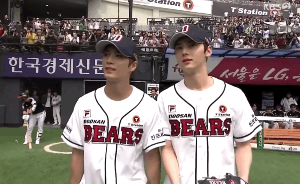 ㄱ 근데 진짜 헤테로였어봐 매일 논란이었을거라니까 (년북 | 인스티즈