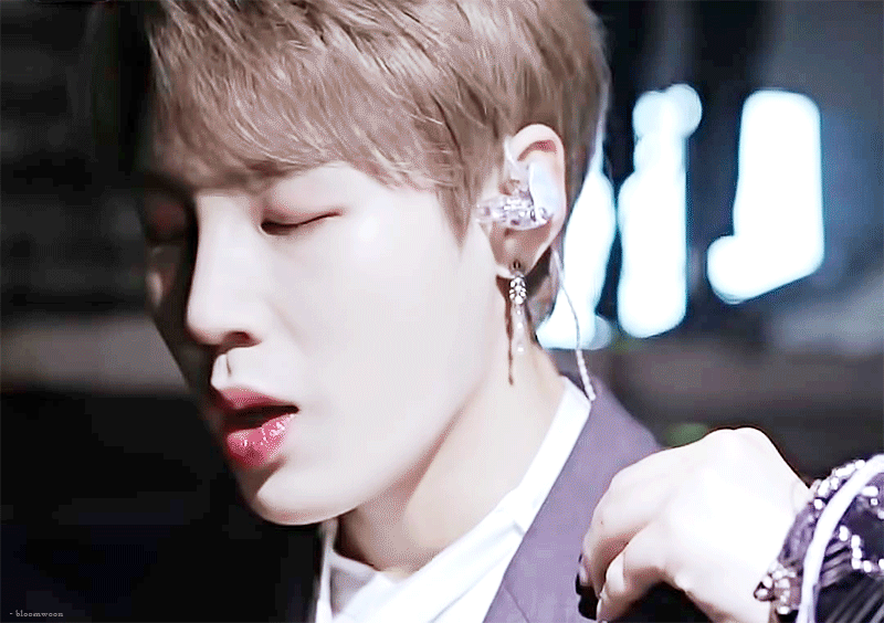 16일(목), 하성운 '그녀의 사생활' OST &lt;Think of you&gt; 음원발매 💜💙💛 | 인스티즈