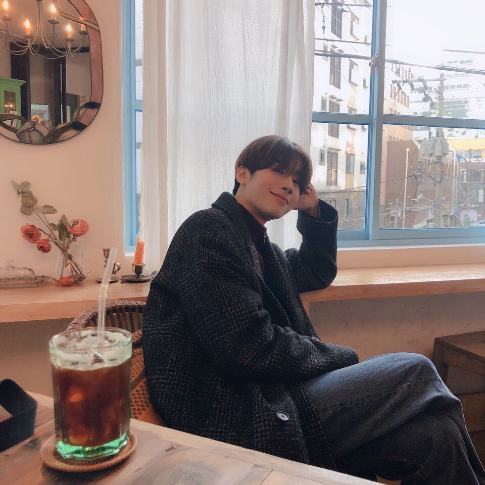 사복 잘 입는거 같음 | 인스티즈