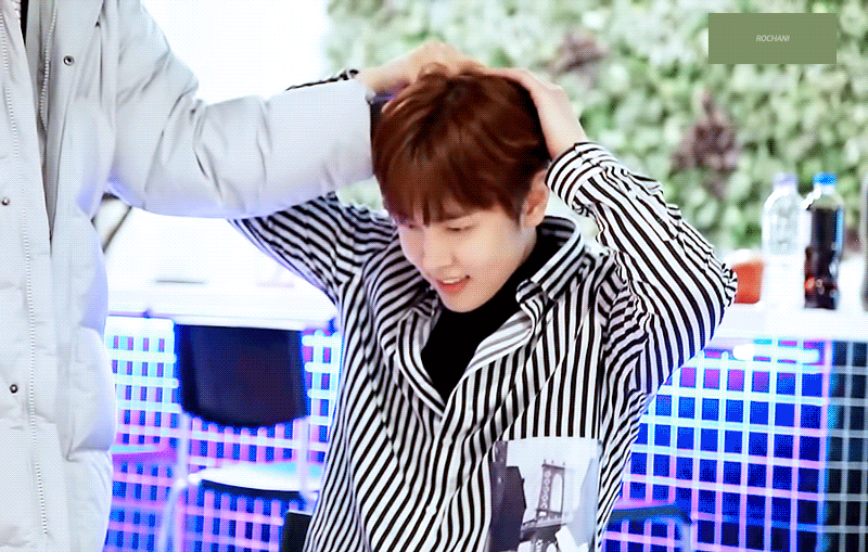 우리아기 너무 귀여워서 어쩌니.................. | 인스티즈