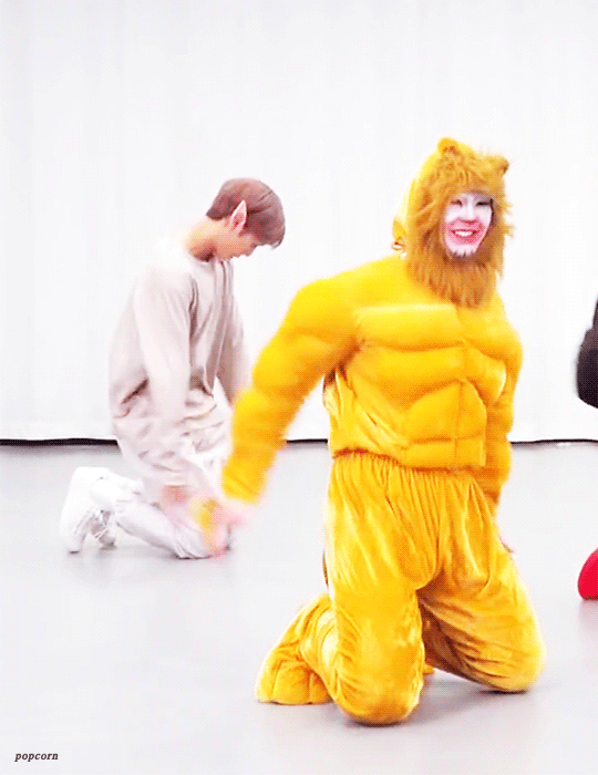 당황스러운 어느 아이돌 코스프레 영상 | 인스티즈