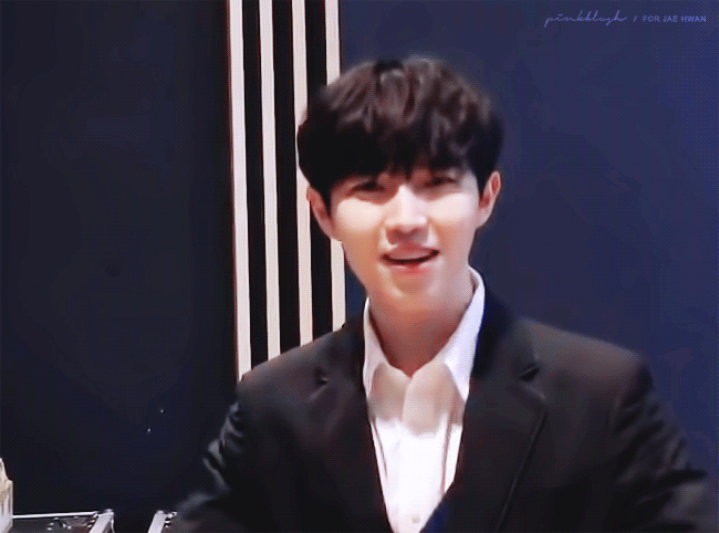 다들 보고 기분좋아지시라고 행복한 김재환와르르 | 인스티즈