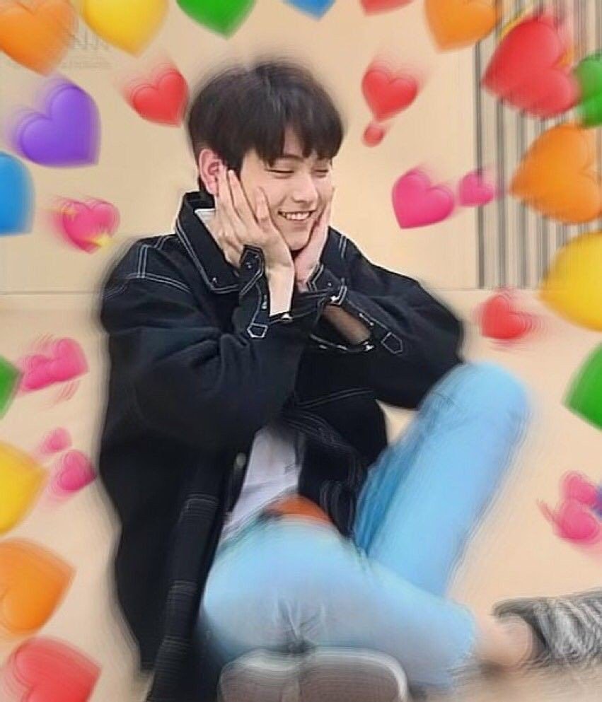 투바투와기들 콘서트앵콜때 콘서트엠디반팔입고 | 인스티즈