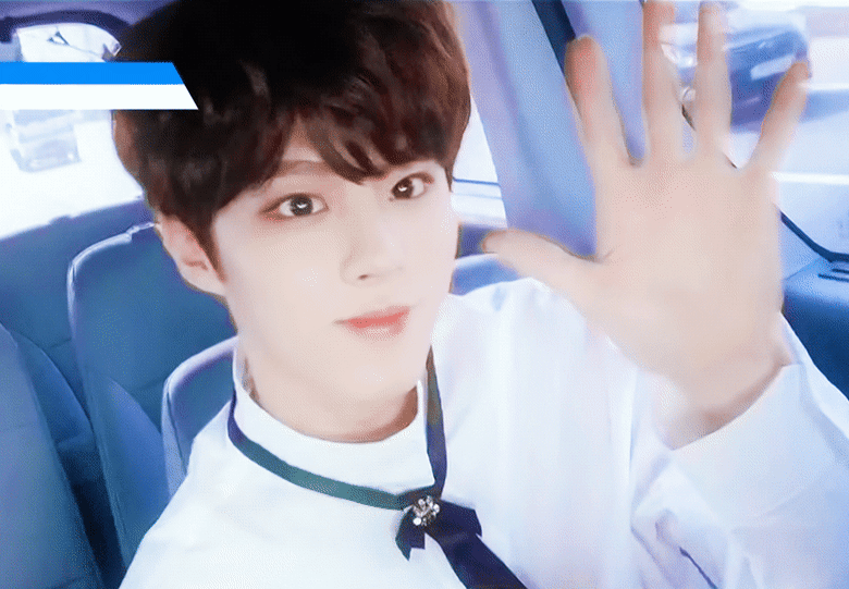 김우석 프엑에서 보는 순간 진짜 아이돌의 정석이라고 느낌 | 인스티즈