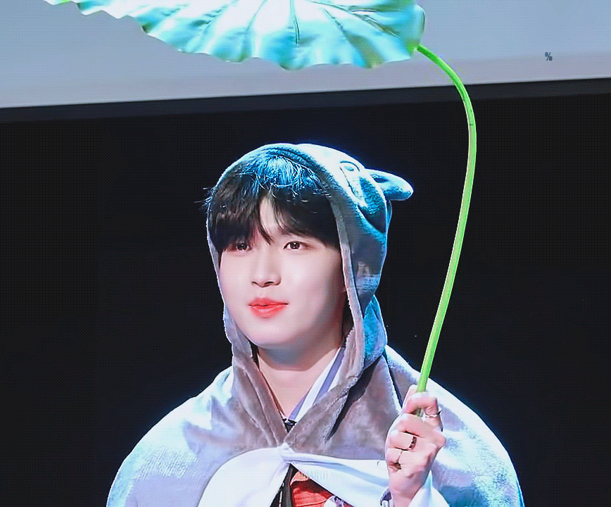 이건 진짜 팬싸 최고의 아이템이라고 생각해... | 인스티즈