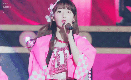 사쿠라 티저사진 머리 이때 생각난다 | 인스티즈