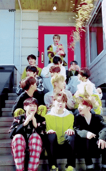 나중에 더 어른이 되고 돌아보면 남는 건 세븐틴 하나일 것 같아요 | 인스티즈