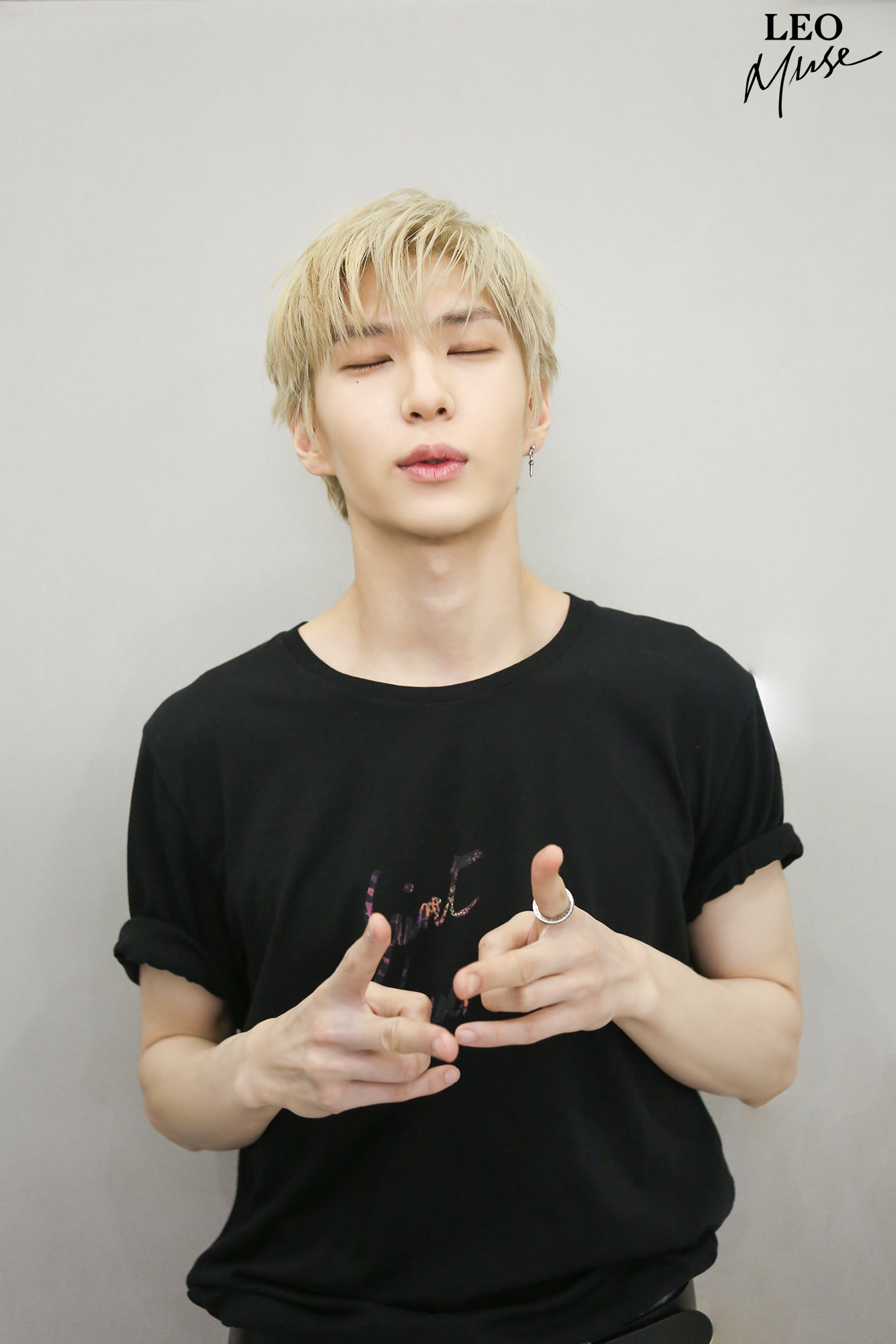 잘생기고 섹시한 사진 한가득인데 ㅋㅋㅋㅋㅋㅋ | 인스티즈