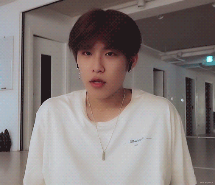 내 기준 박우진 설렘짤 3개 | 인스티즈