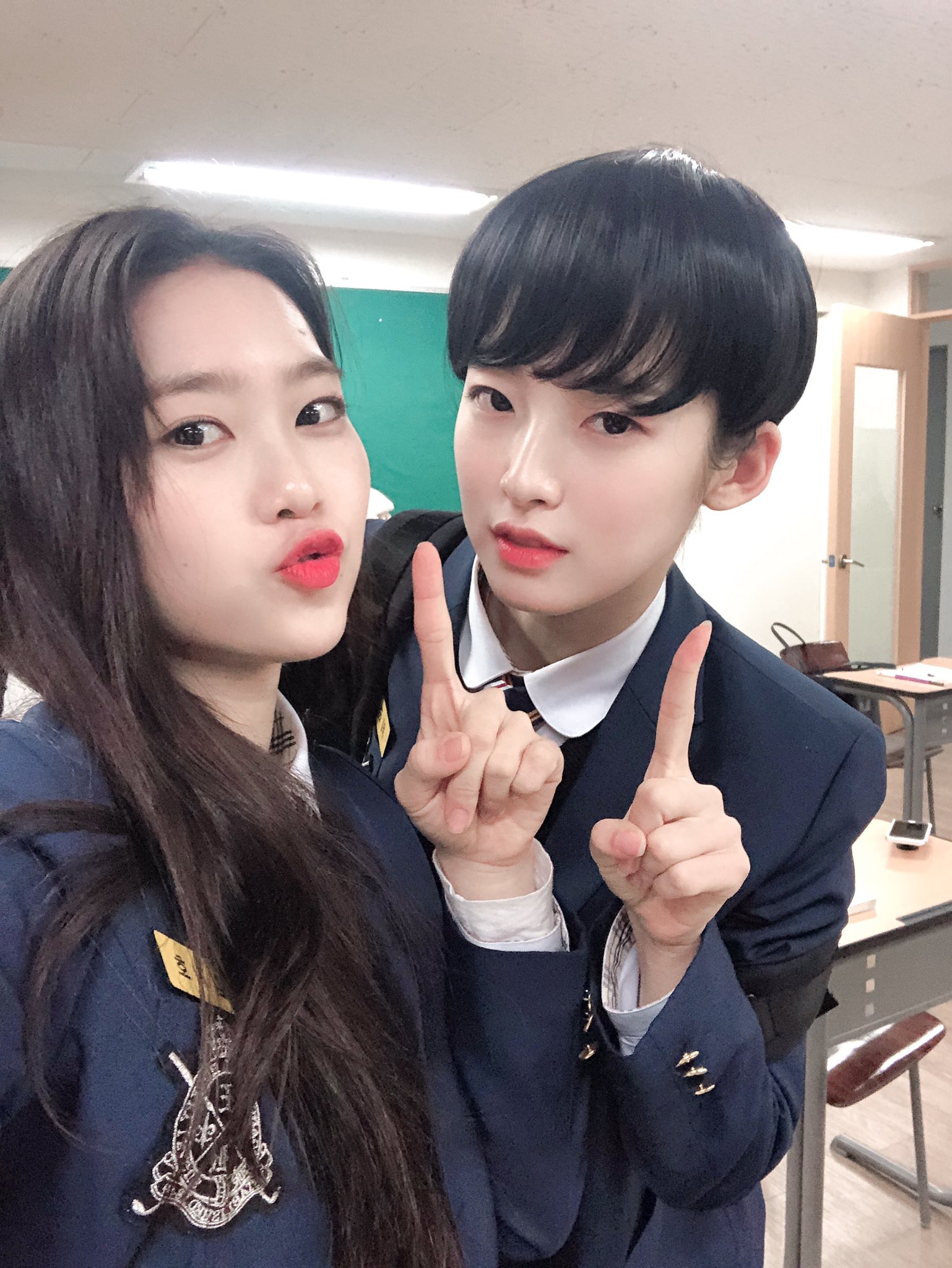 오마이걸 아린 예전에 남장한거 너무 설레지 않니 | 인스티즈