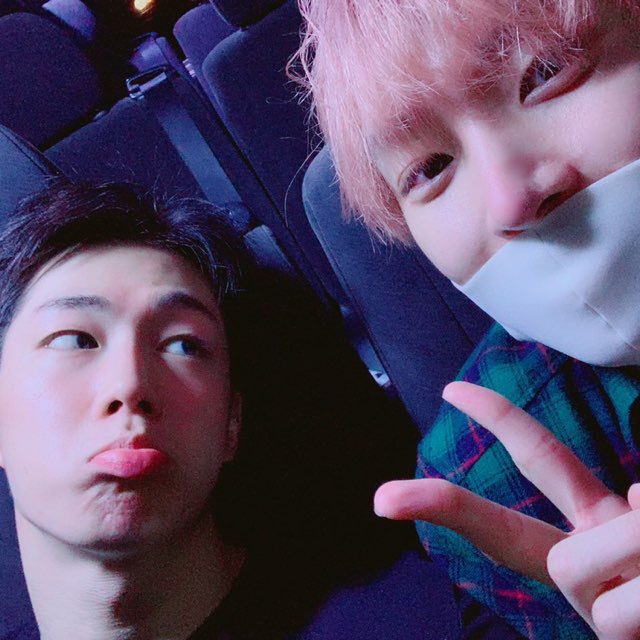 ㄱ 커플셀카는_이렇게.sf9 | 인스티즈