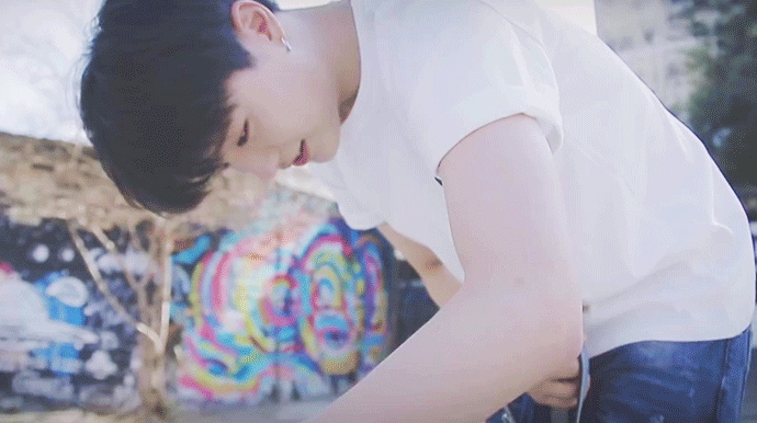 아무리봐도 흑발청순깅이 찰떡이란말이지.. | 인스티즈