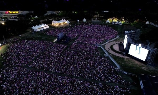방탄 콘서트 라이브스트리밍/라이브뷰잉 처음에는 되게 부정적인 의견 많았는데 | 인스티즈