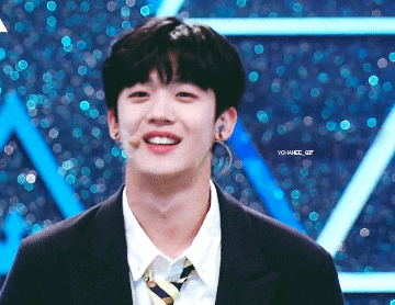 요한이 팬미팅에서 와줘 부르면 나 운다 | 인스티즈