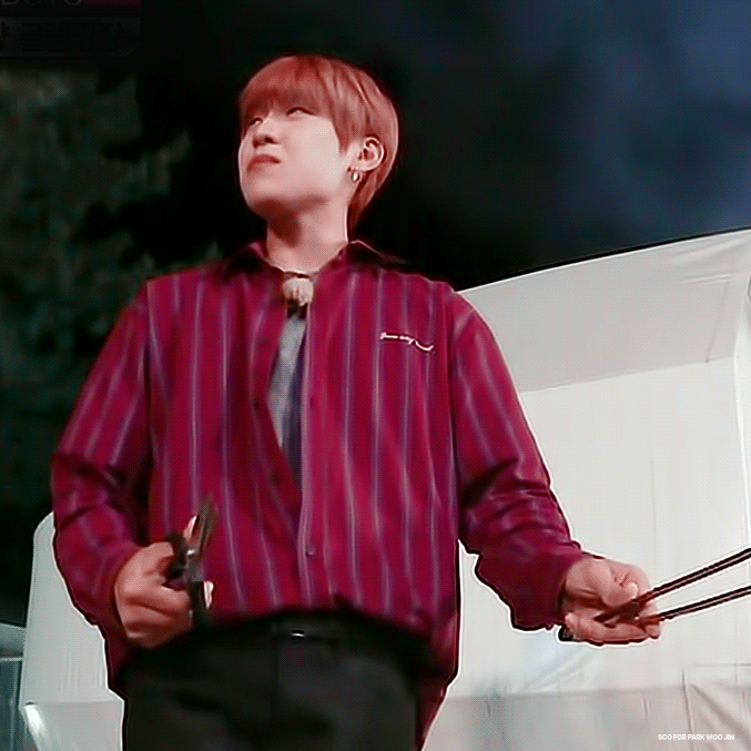 에이비식스 박우진 한번씩 왜 이러는지 궁금해 | 인스티즈