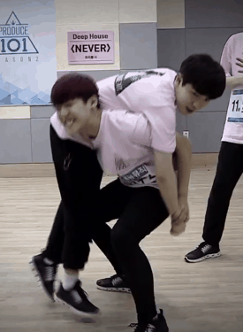 뱅글뱅글 돌아가는 재화니 | 인스티즈