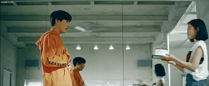 방탄 뮤비에 출연했었던 ITZY래 | 인스티즈