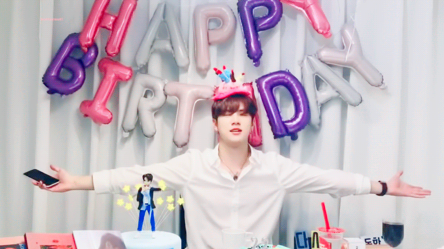 ❤️동한이 생일 추카포카쓰리카🎉🎉🖤 | 인스티즈