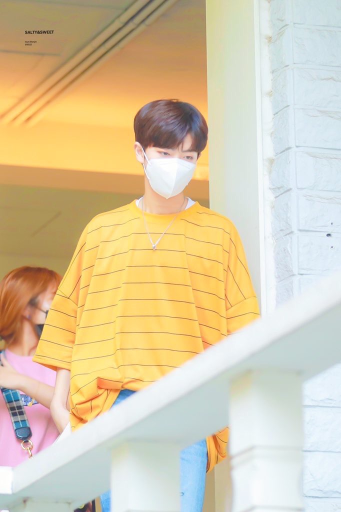 함원진 이 날 옷 정보 있는 사람ㅜㅡㅜ | 인스티즈