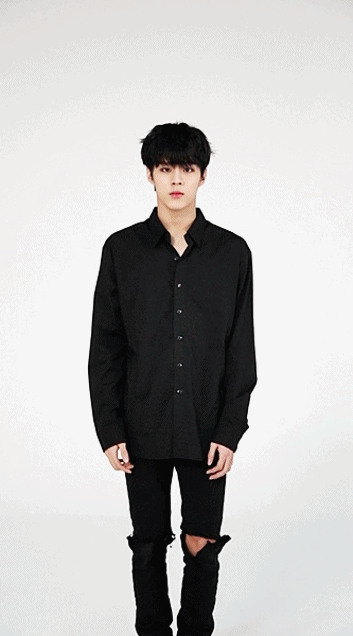 김우석 이거 지금까지 내가 본 아이돌 기사 움짤중에 제일 쩐닼 ㄱ | 인스티즈