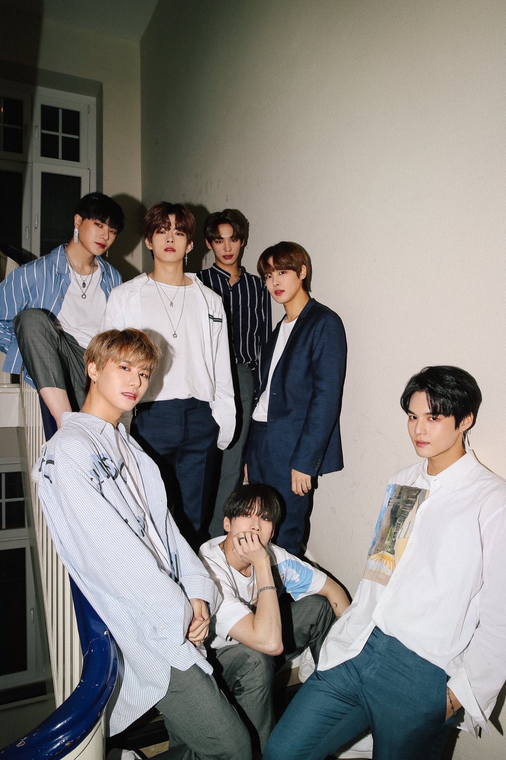 플엠이 제일 잘한일..빅톤 단사 사진작가님이랑 일하는거.. | 인스티즈