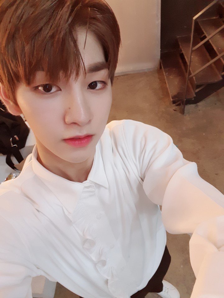 울림챡 동윤 민서 셀카떴다!!! | 인스티즈