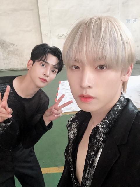 💙sf9 로운이 셀카 모음💙 | 인스티즈