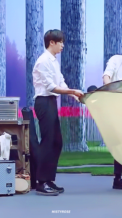 방탄 진 수트 오바..... | 인스티즈