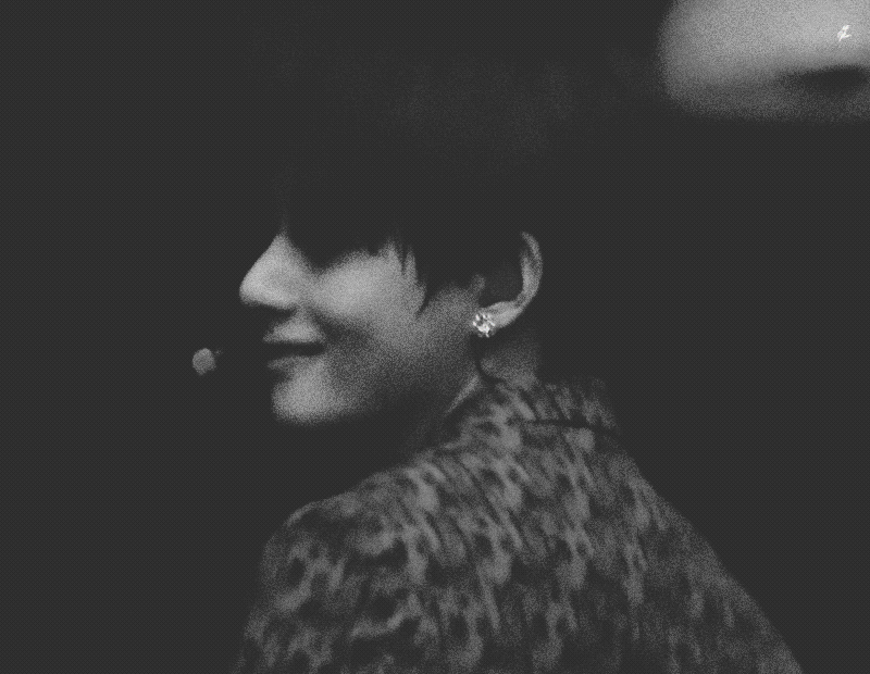 뷔는 아이돌 교과서 한권 내야돼 | 인스티즈