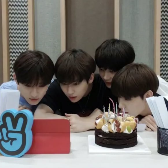 아 여기가 텅텅 비었다고 해가주구~ | 인스티즈