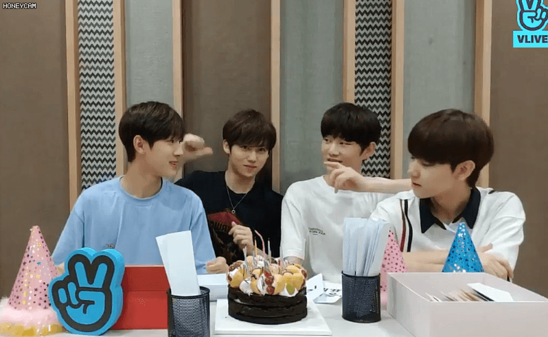 짤로보는 황윤성 김동윤이 몰이당할 때 반응 차이 | 인스티즈