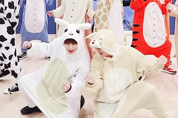 🎳❤골차의 자랑스럽고 사랑스러운 메보즈 성윤이 주찬이의 생일을 축하해🎂🎉 | 인스티즈