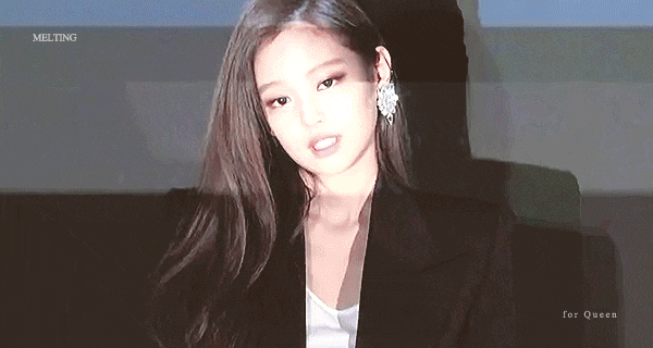 제니 생로랑도 잘어울리지않아? | 인스티즈