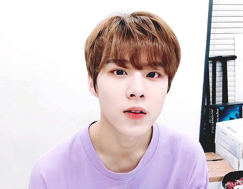 김우석 이거 업텐션땐데 언제야?? | 인스티즈