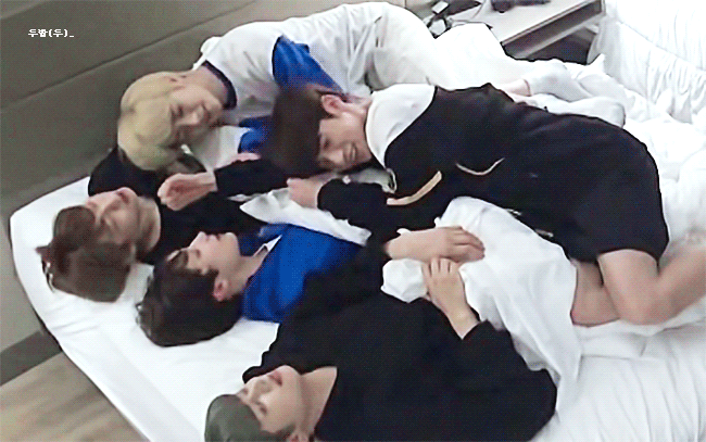 나는 투바투 움짤중에 이 움짤들 보면 글케 눈물이 나더라 | 인스티즈