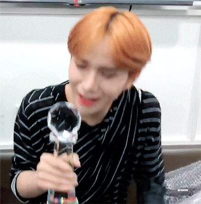 난 정우가 울면 세상이 무너지는것같아....근데 사랑해 | 인스티즈