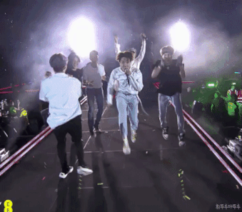 소리 안나는데 너무 시끄러워 ㅋㅋㅋㅋㅋ | 인스티즈