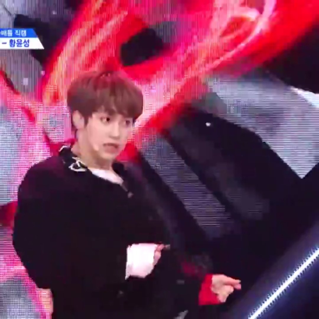 무대에서 겁먹은 황윤성 | 인스티즈