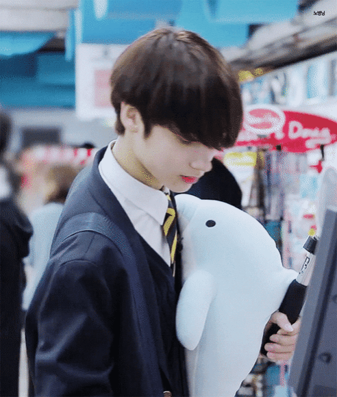 확신의 넷플릭스상 무신사상이라는 아이돌 | 인스티즈