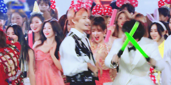 내 입덕짤인데 취향 한번에 알겠지? | 인스티즈