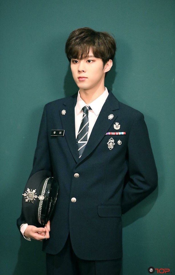 김우석 부모님은 아들 키우면서 얼마나 짜릿하셨을까... | 인스티즈