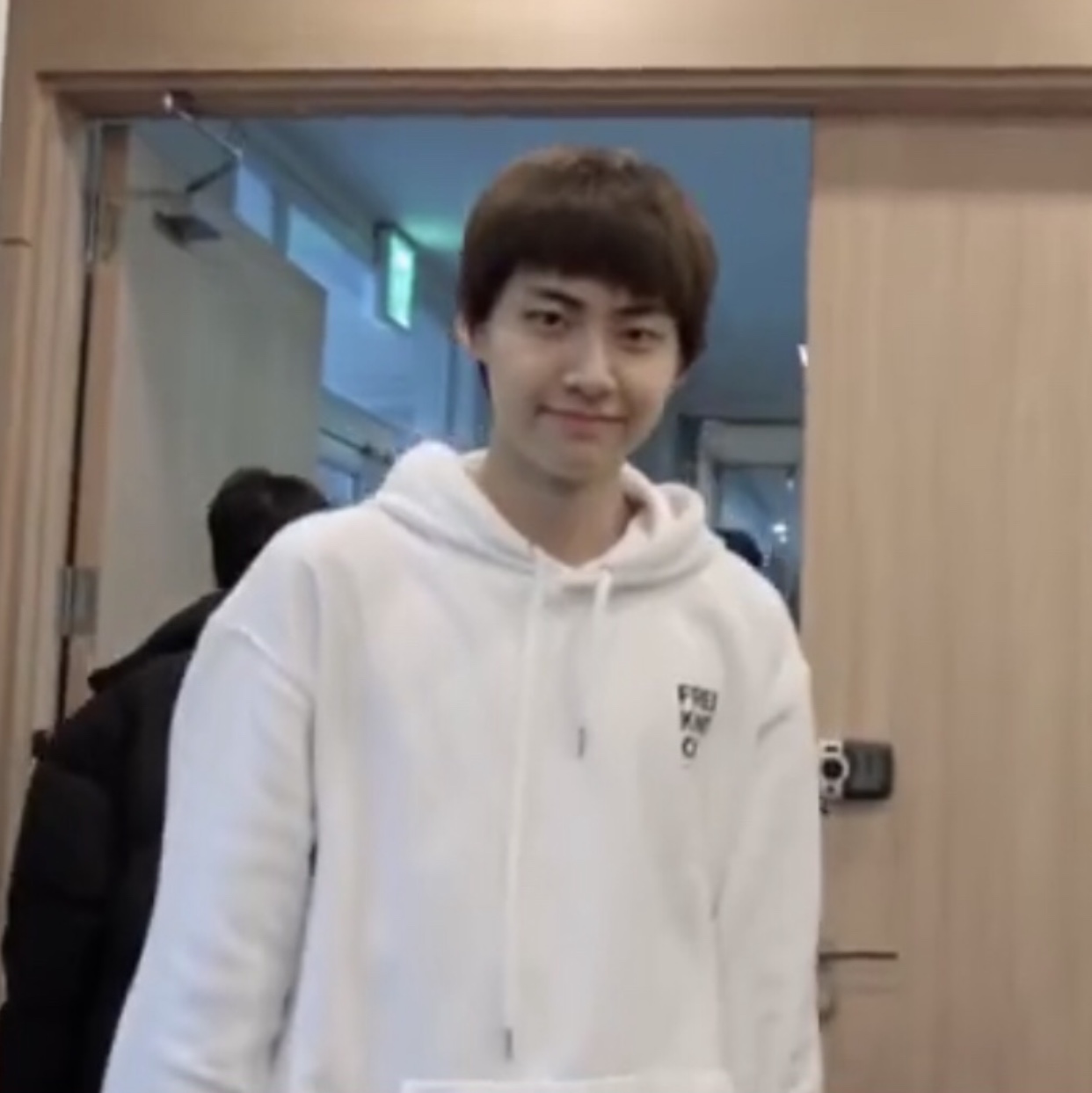 이진혁 첫등장에 포스있다는 소리 듣고 며칠 뒤 개그맨 소리 듣다 | 인스티즈