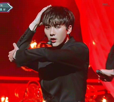 와 순서대로 뉴이스트 아론 한국어, 영어, 일본어 글씨래 | 인스티즈