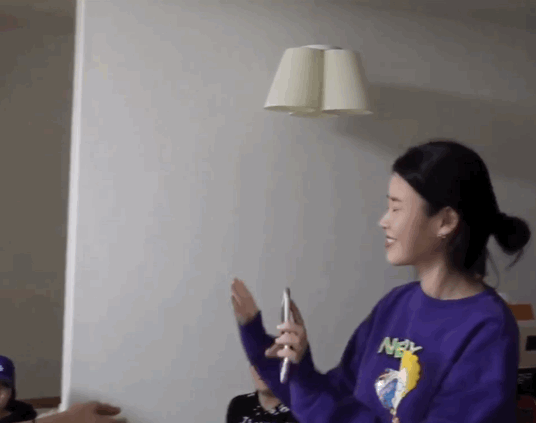 아이유가 남성팬이 많은 이유.gif | 인스티즈