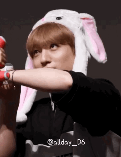 데이식스 리더의 흔한 응원밴드 사용법(?) | 인스티즈